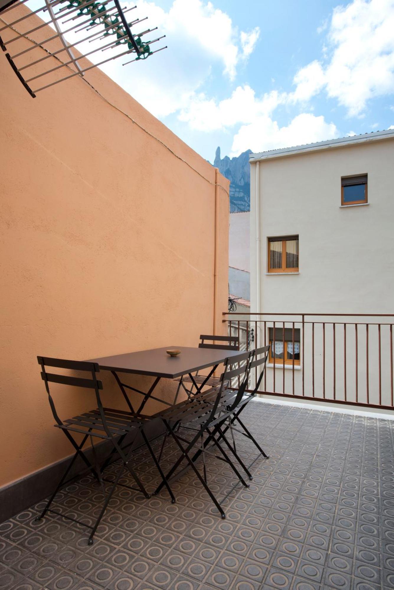 Apartments Mo Monistrol de Montserrat Экстерьер фото